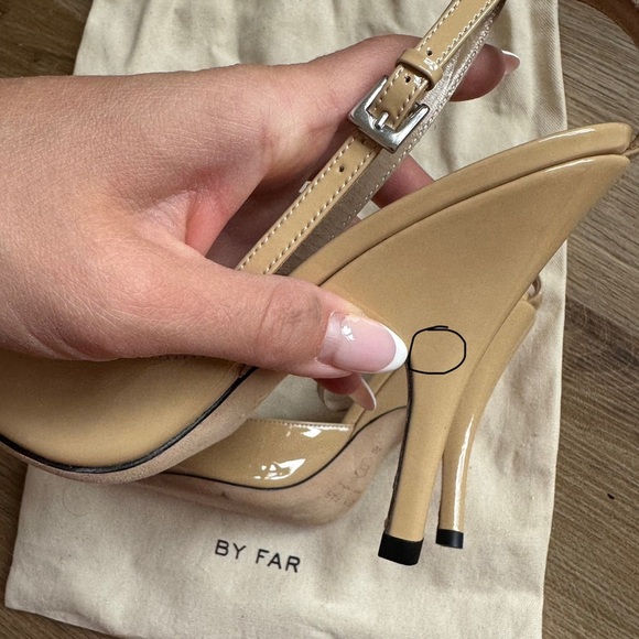NWOT BY FAR Eliza Kraft Patent Leather Pumps - Picture 8 of 8